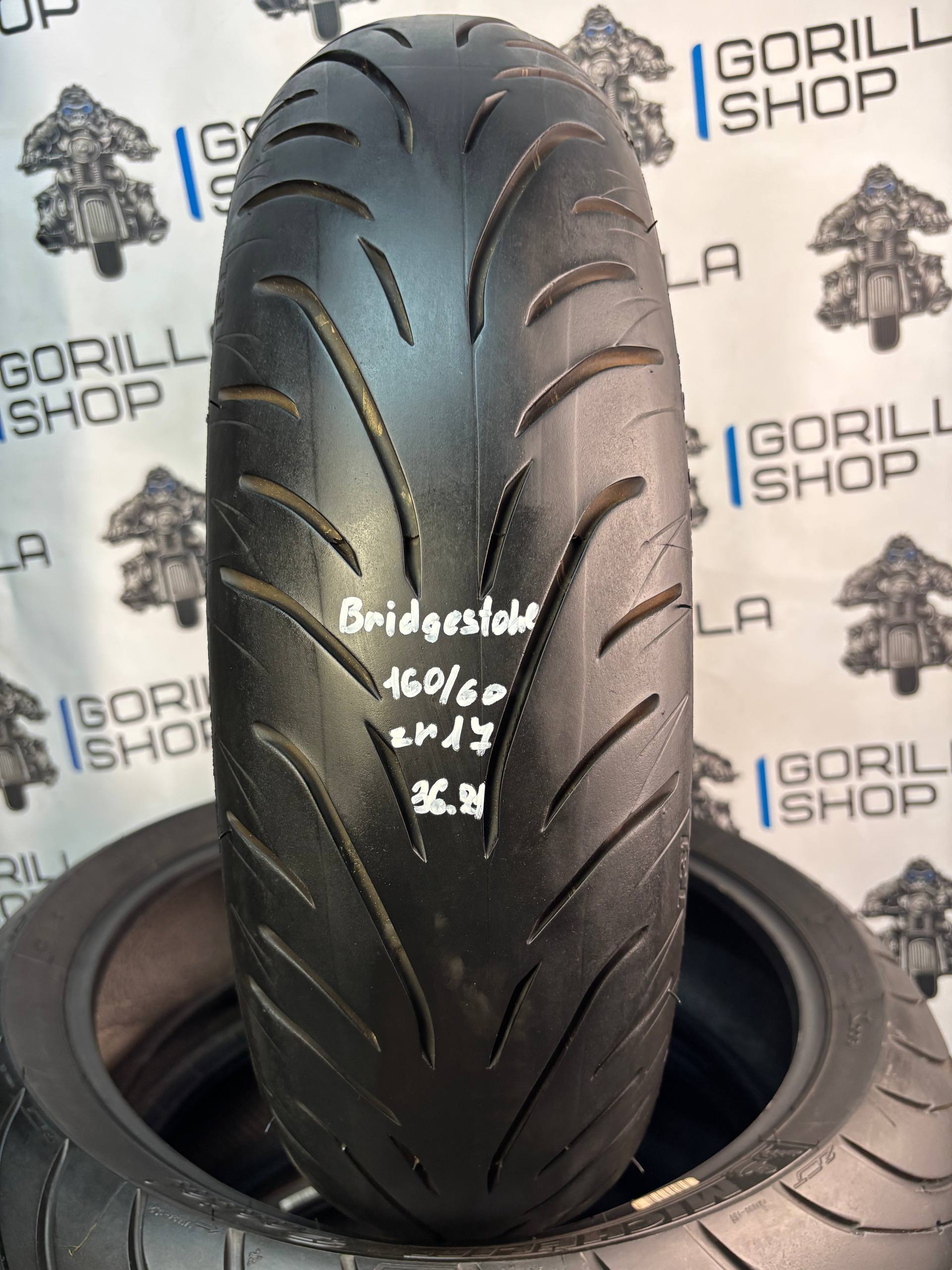 Bridgestone 160/60 r17